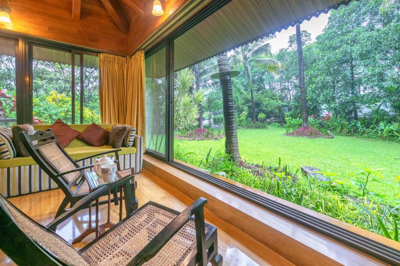 Stayvista'S Casa Palmera - Pet-Friendly Villa With Pool, Garden With Gazebo, And Indoor & Outdoor Games 알리바그 외부 사진