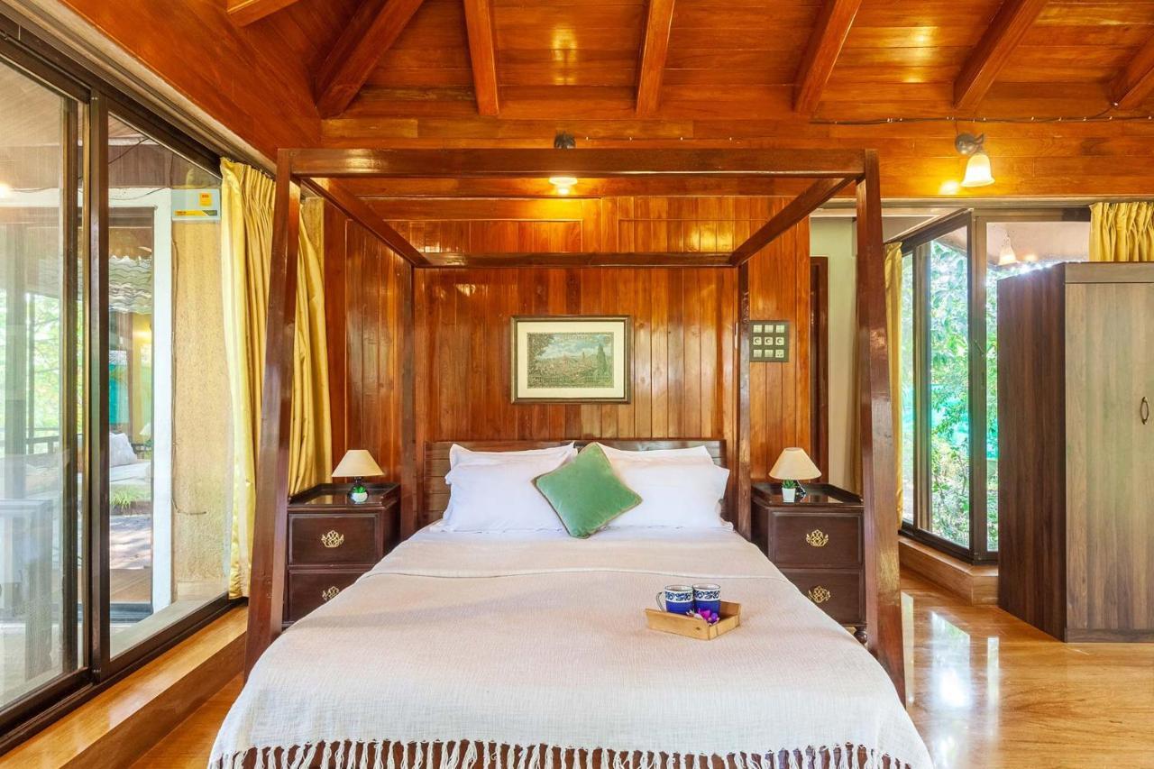 Stayvista'S Casa Palmera - Pet-Friendly Villa With Pool, Garden With Gazebo, And Indoor & Outdoor Games 알리바그 외부 사진